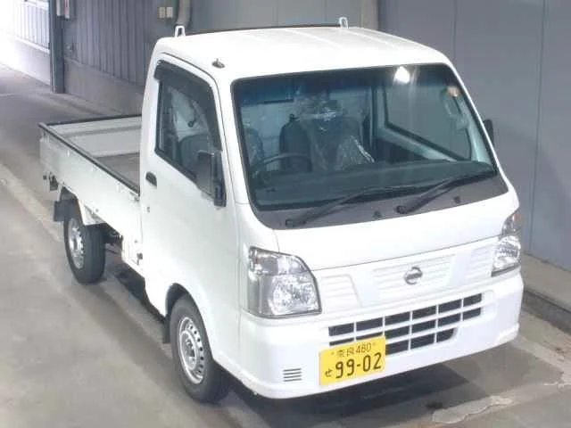 Nissan NT100 Clipper DR16T 2021